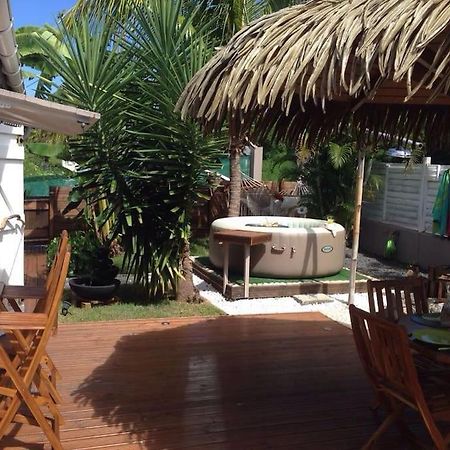 Charmant Bungalow Un P'Tit Coin De Paradis Saint-Francois  Buitenkant foto
