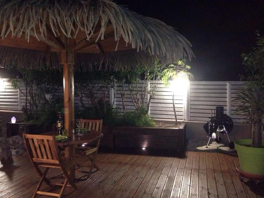 Charmant Bungalow Un P'Tit Coin De Paradis Saint-Francois  Buitenkant foto