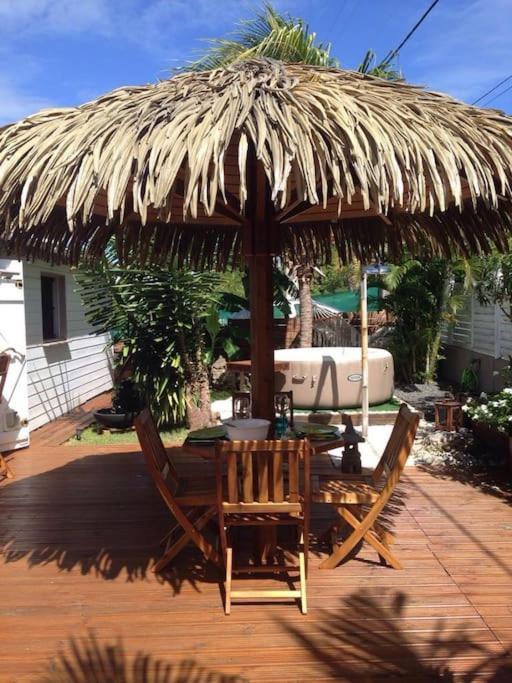 Charmant Bungalow Un P'Tit Coin De Paradis Saint-Francois  Buitenkant foto