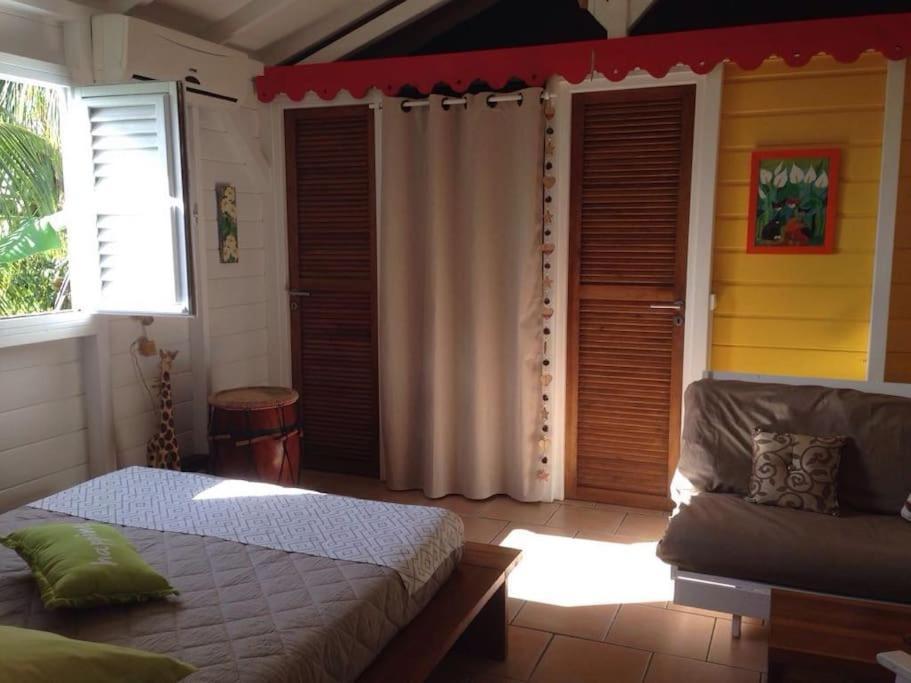 Charmant Bungalow Un P'Tit Coin De Paradis Saint-Francois  Buitenkant foto